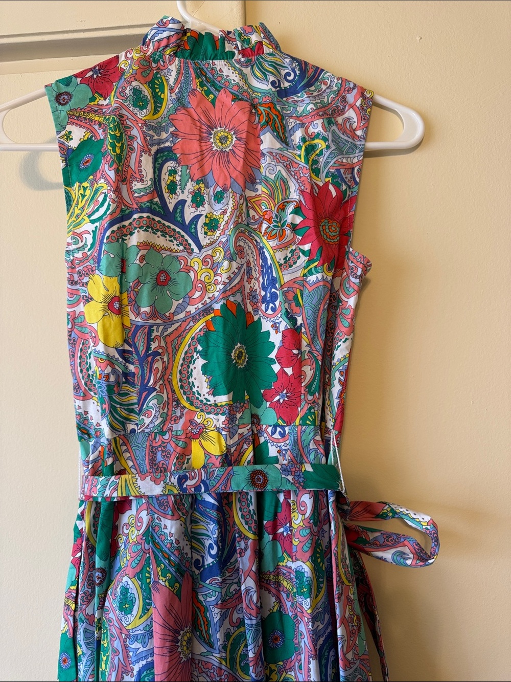 Talbots Sleeveless Paisley Floral Tie-Waist Midi Dress in Green, Pink and Yellow - Picture 8 of 9
